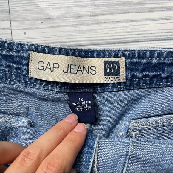 Gap Drawstring jean shorts women’s size 12 - Picture 2 of 4